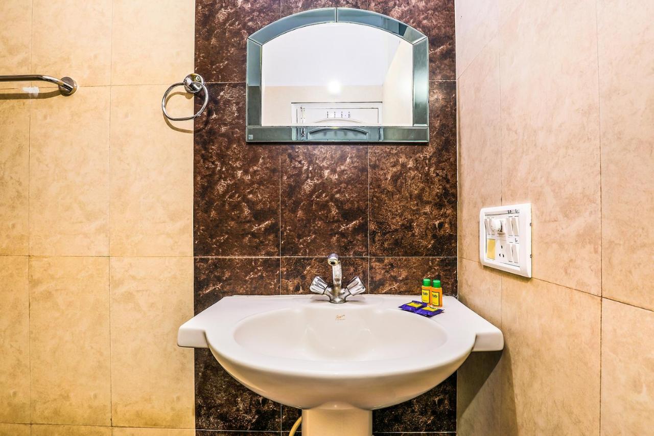 فندق Fabexpress Hemkunt Mansion نويدا المظهر الخارجي الصورة